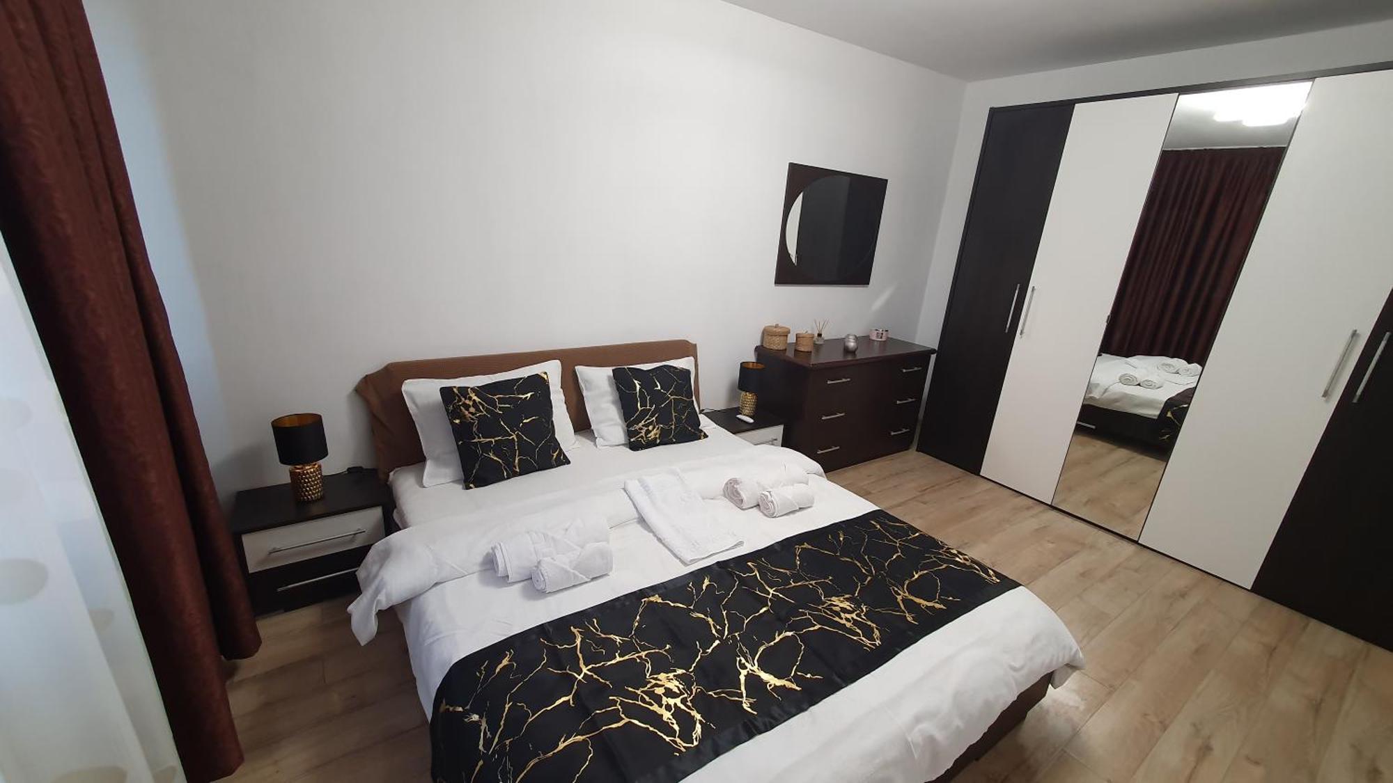Andrei Apartment Braşov Buitenkant foto